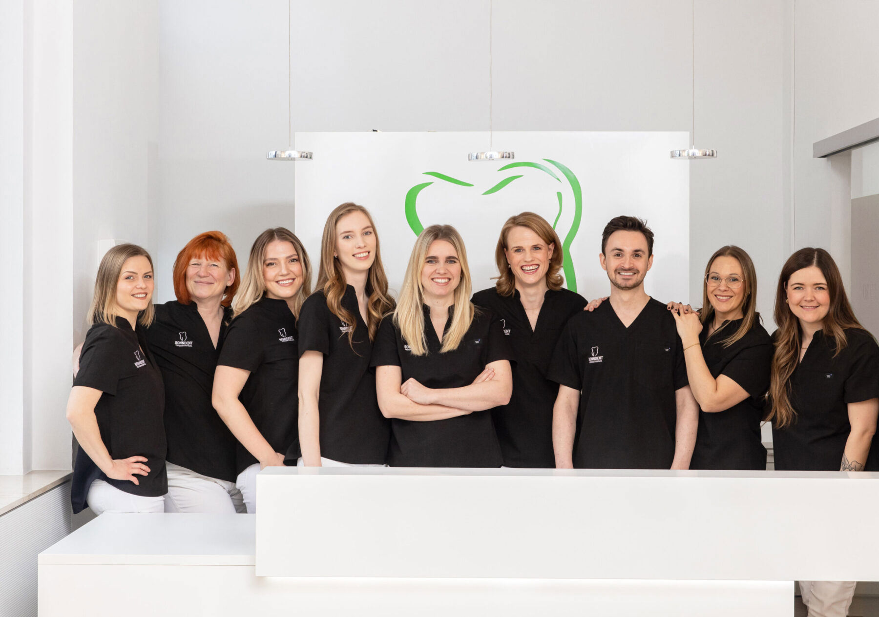 kieferorthopaedin-bonn-groene-team-header