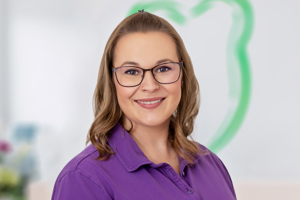 Kieferorthopädin Bonn – Gröne – Team – Marina Lauffs Kieferorthopädin Bonn - Gröne - Team - Marina Lauffs