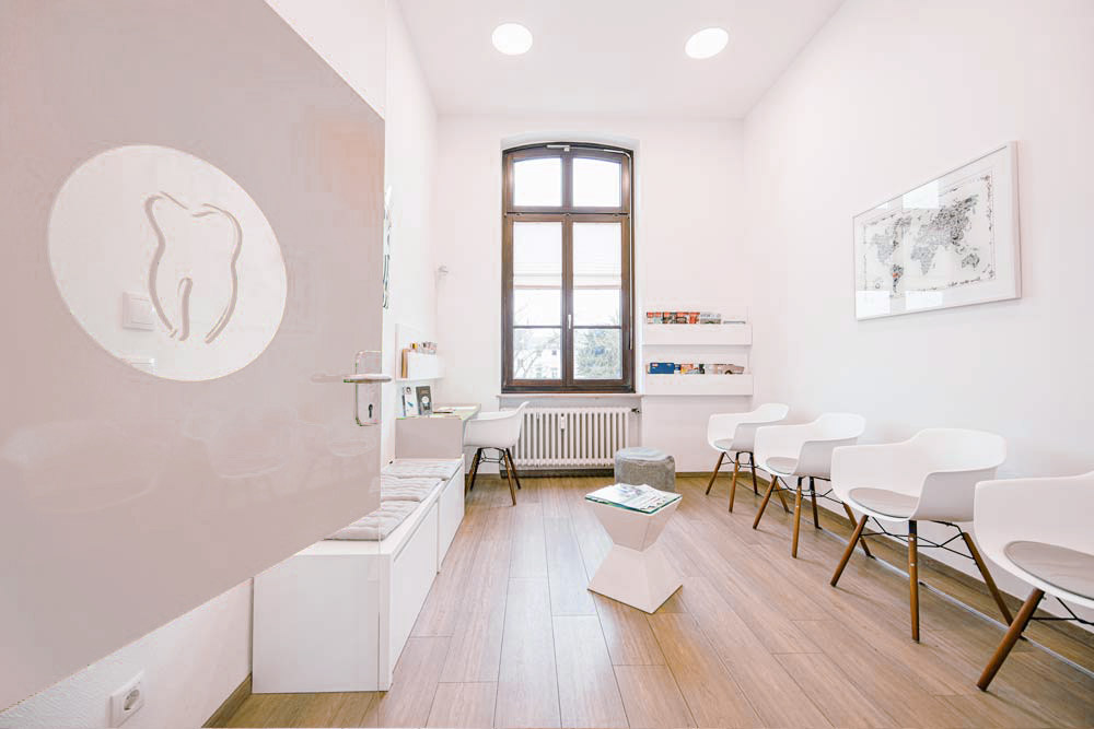 Kieferorthopädin Bonn - Gröne - Wartezimmer